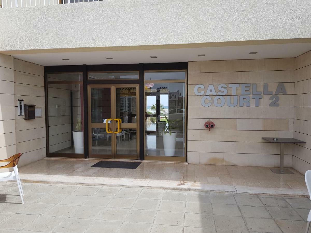 Haig'S Dream Flat On The Beach Larnaca Exterior photo